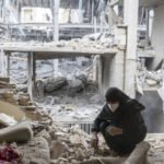 Rais wa Marekani Donald Trump amewakosoa washirika waliokataa ombi lake la kuisaidia Washington kufungua kikamilifu Mlango wa Hormuz. Hadi sasa hakuna nchi iliyojitolea kutuma manowari katika njia hiyo muhimu ya maji, ambayo Iran inadai imefungwa kwa maadui wake, yaani Marekani na Israel.